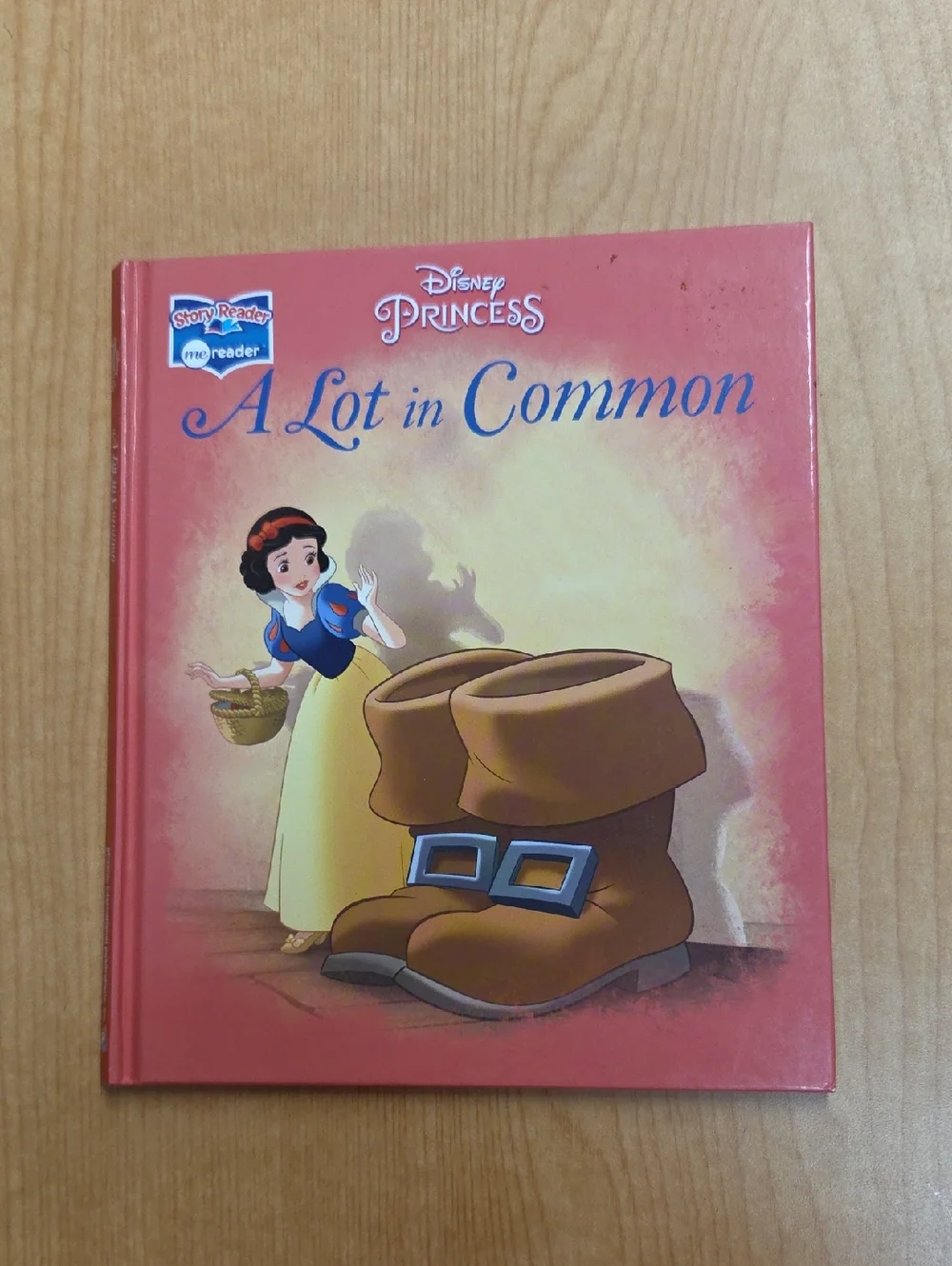 Disney Princess: Me Reader 7-Book Library and Electronic Reader Sound‎ Book Set.